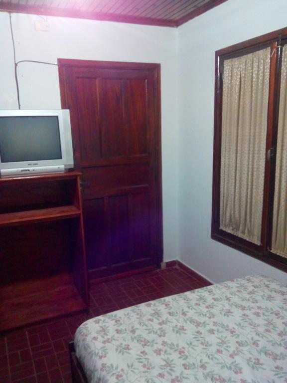 Iguazu Rey Hostel Puerto Iguazu Luaran gambar